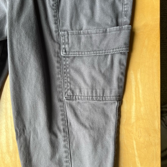 Wind River Cargo Pants - Picture 2 of 5